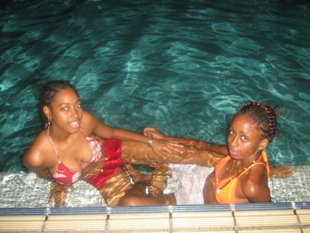 [[[[[[[ Makagirl & Peppie ]]]]]]]